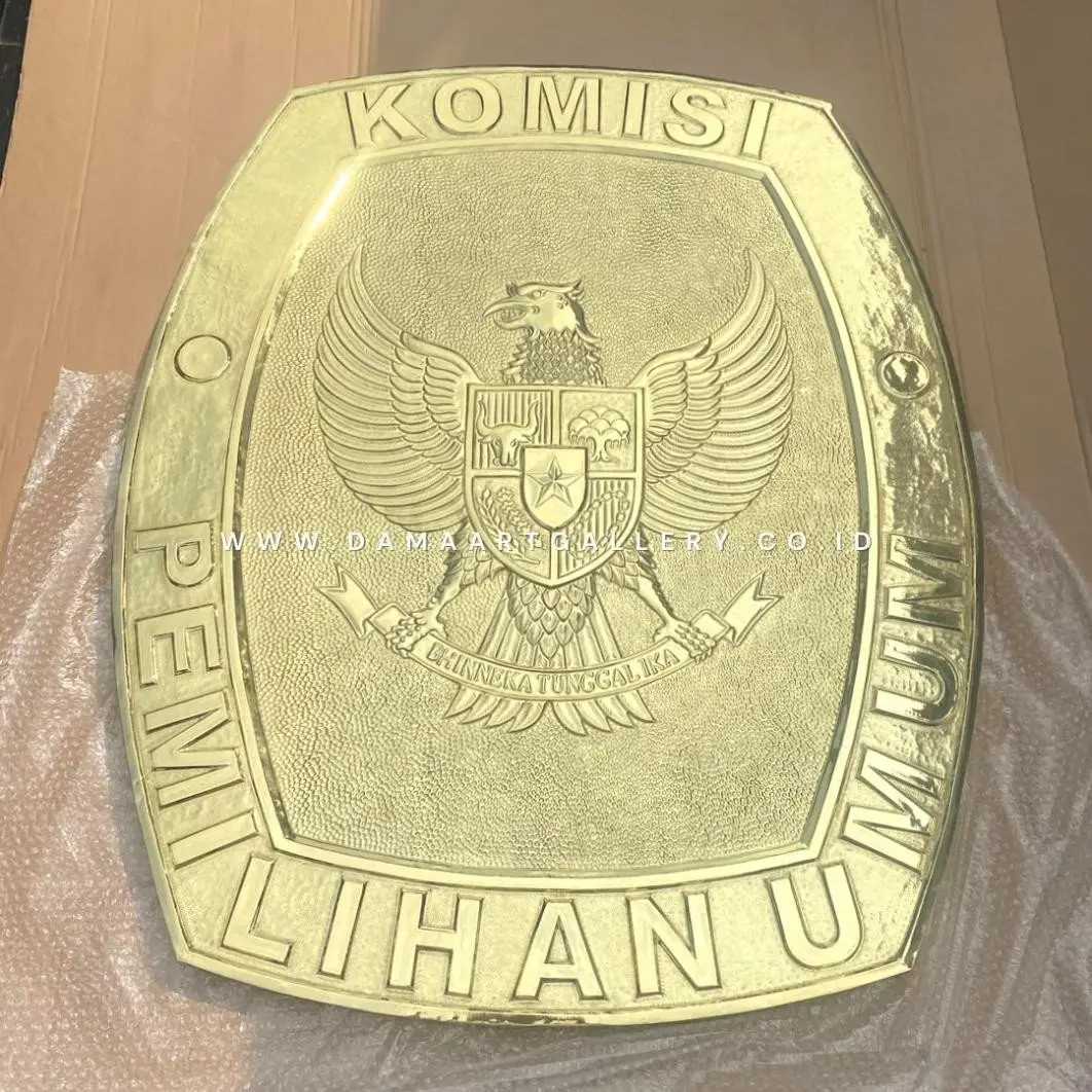 Logo Custom Logam Kuningan
